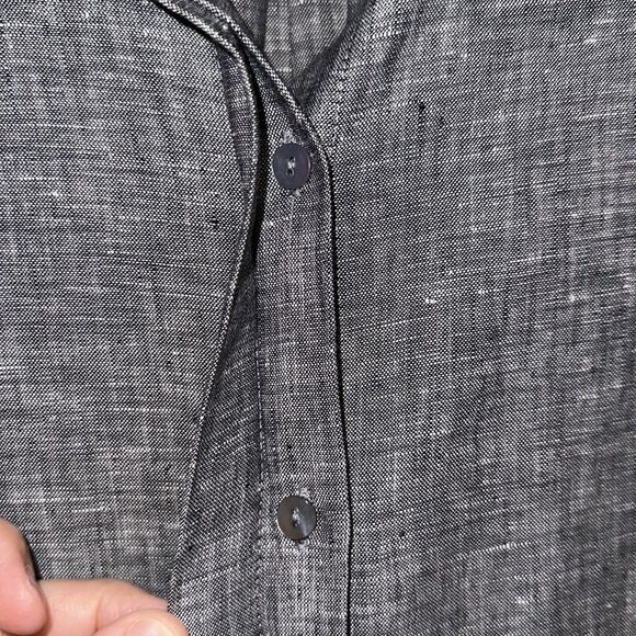 blue illusion L Chambray Ink across Dye Blue Long Sleeve Button Front Shirt - Picture 10 of 16
